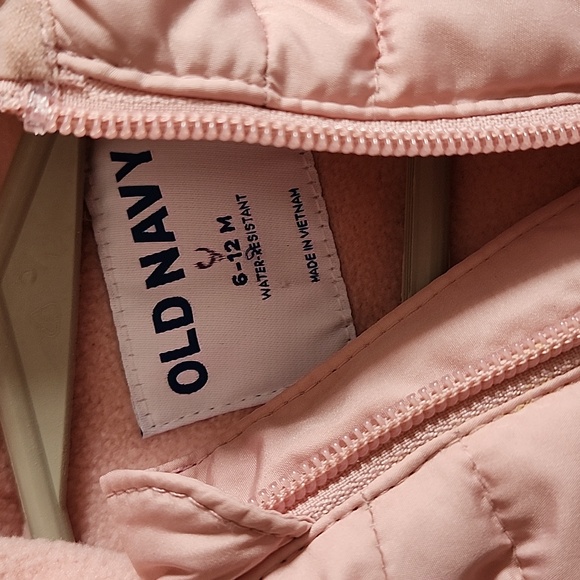 Old Navy Pink Hooded Kids Snowsuit Water-resistant, 6-12M - Picture 6 of 10